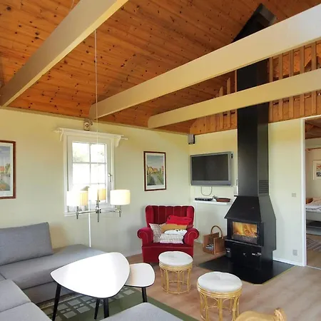 Spurgh - 250m From The Sea By Interhome